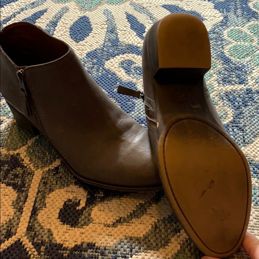 Gorgeous Ankle Boots - like new
